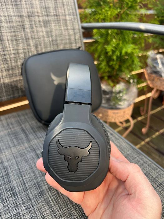 Наушники Under Armour