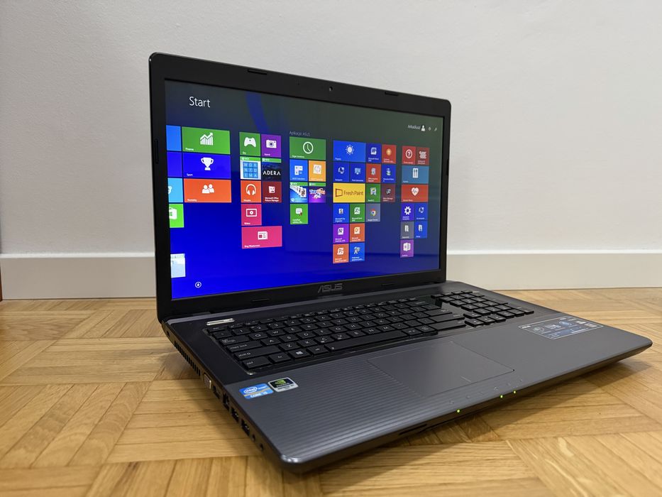 ASUS R900V Notebook PC 18,4" działa na baterii