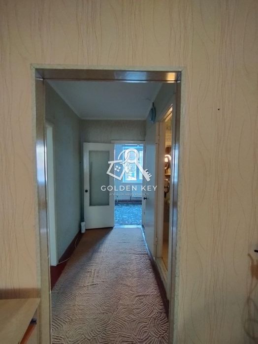 Продаж 3 кімнатної квартири з автономним опаленням на Павла Глазового