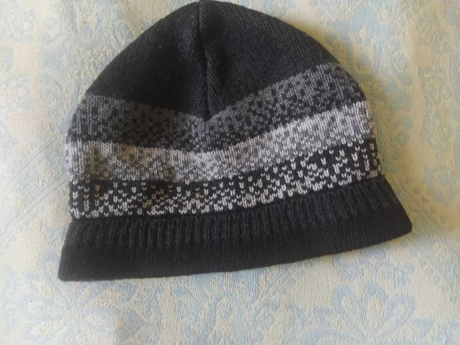 шапка зимня утеплена