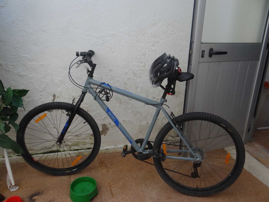 Bicicleta usada Berg 26 com extras