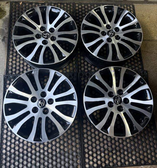 Диски оригінал toyota rav4 Highlander sienna Lexus rx nx 5 114,3 r17