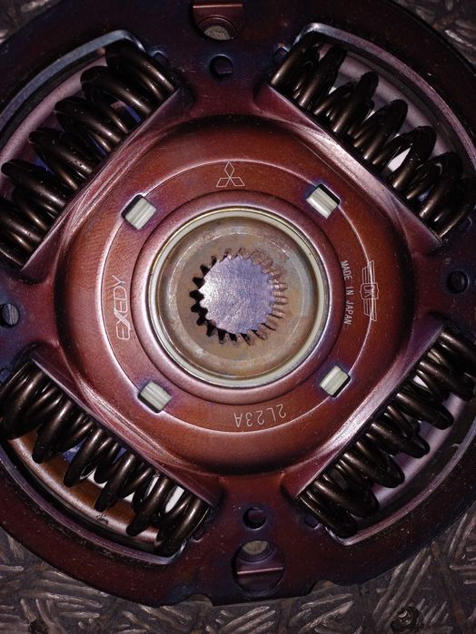 Щеплення на Мітсубіші Оутлендер,диск щеплення,корзина,підшипник.