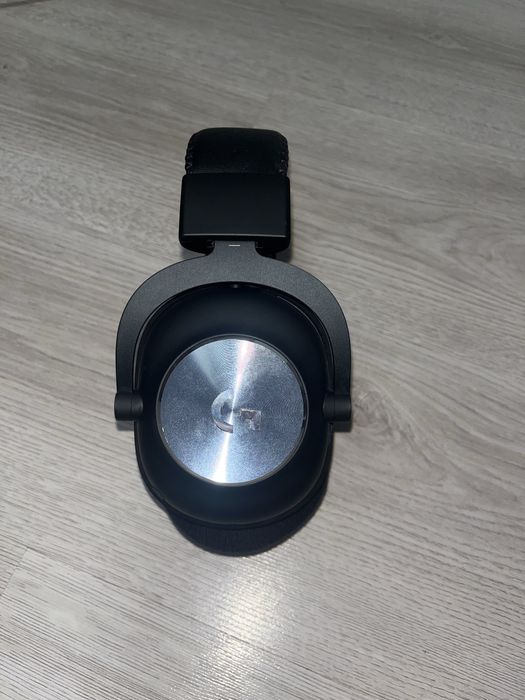 Продам Наушники logitech G PRO X