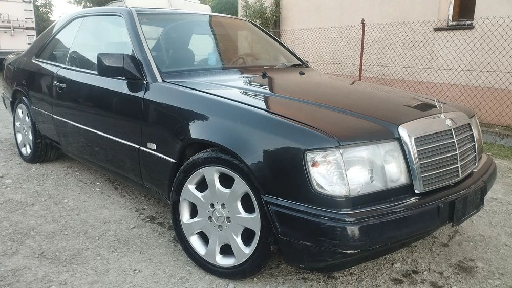 Mercedes-Benz W124