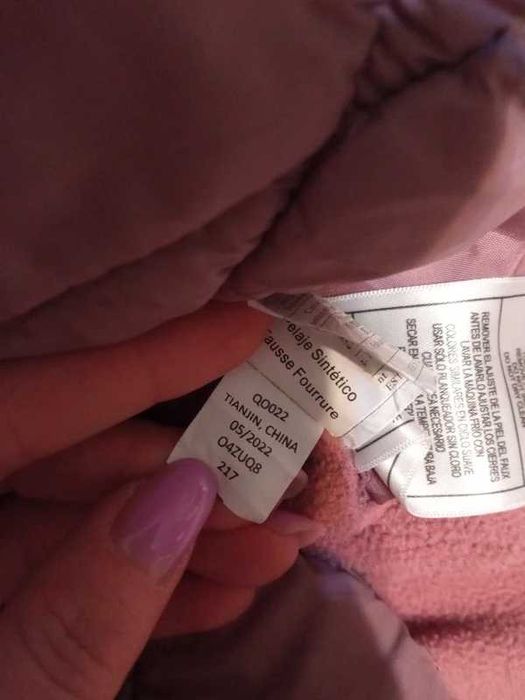 kurtka dla dziewczynki rozm. 104 firmy DKNY
