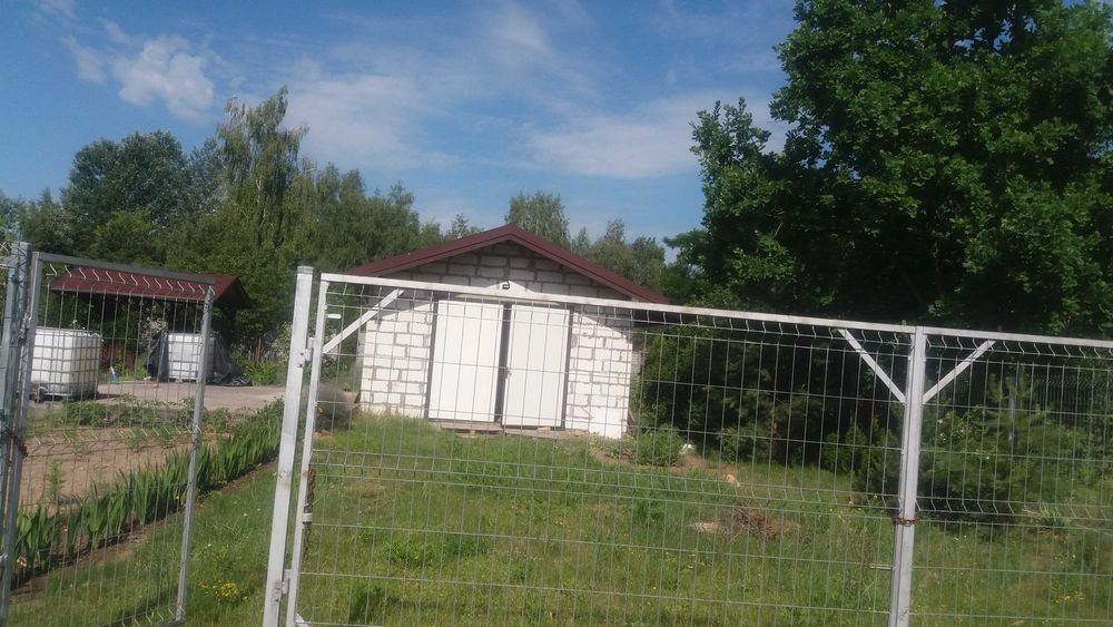 Działka budowlana w Kaniach - Widok 2