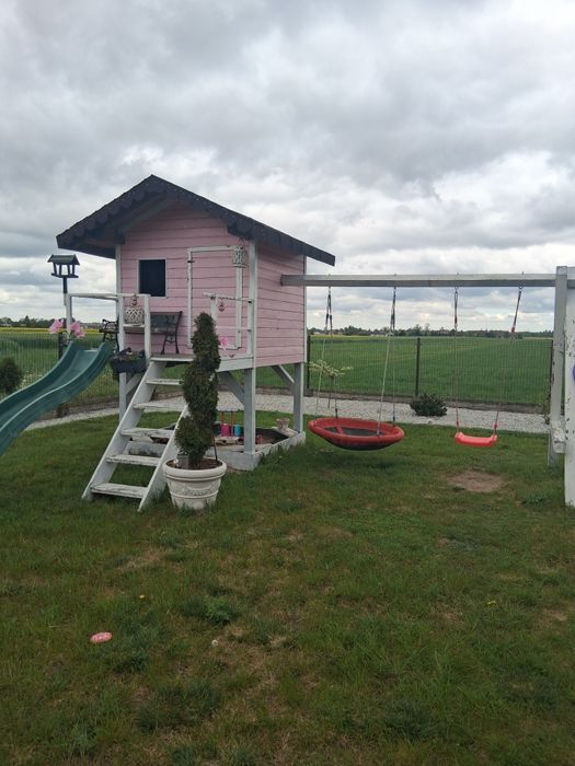 Domek dla dzieci hustawka