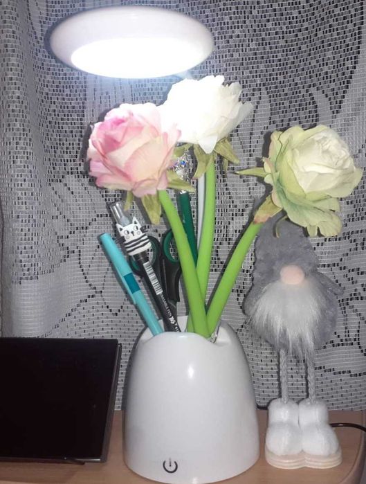 Настільна лампа LED