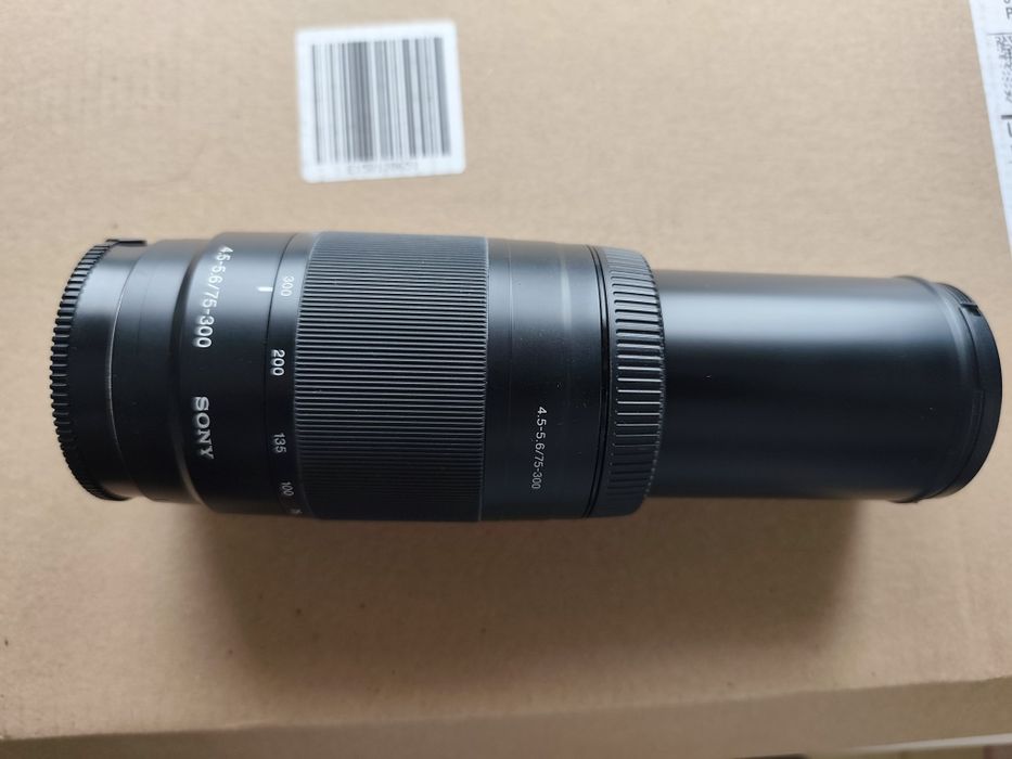 Objetiva Sony 75-300