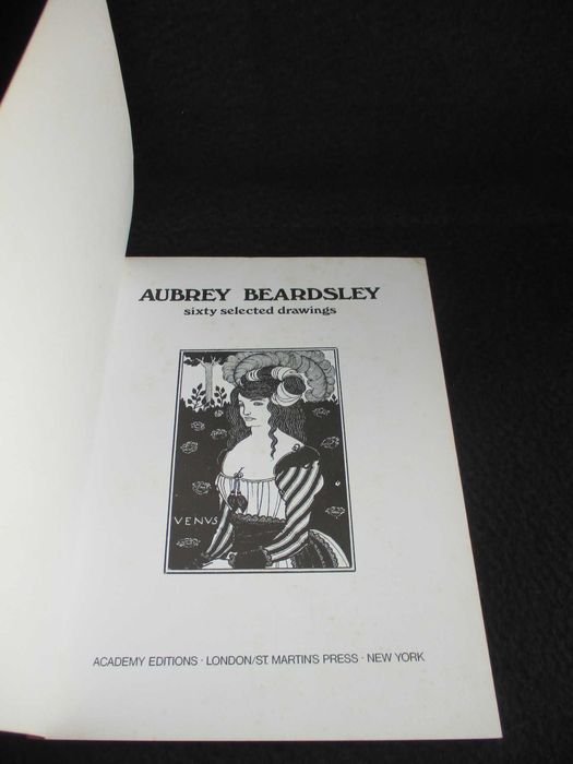 Livro Sixty Selected Drawings Aubrey Beardsley
