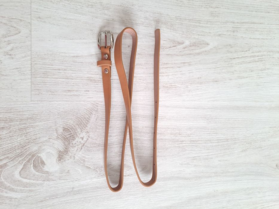 Damski wąski pasek brązowy nowy