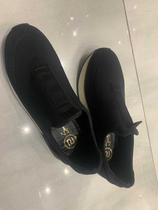 buty damskie 4 pary rozmiar 37 całosc 50zł