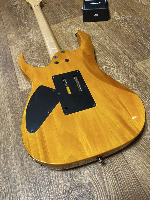 Електрогитара Ibanez RG320 DXFM  2007 Indonesia + Marshall  миникомбо