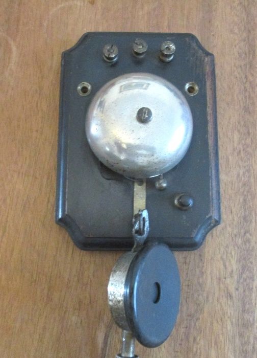 Telefone de 1913 – antigo