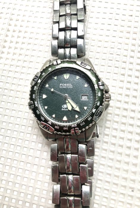 Чоловічі годинники Convers ,  Fossil blue   100 metres США