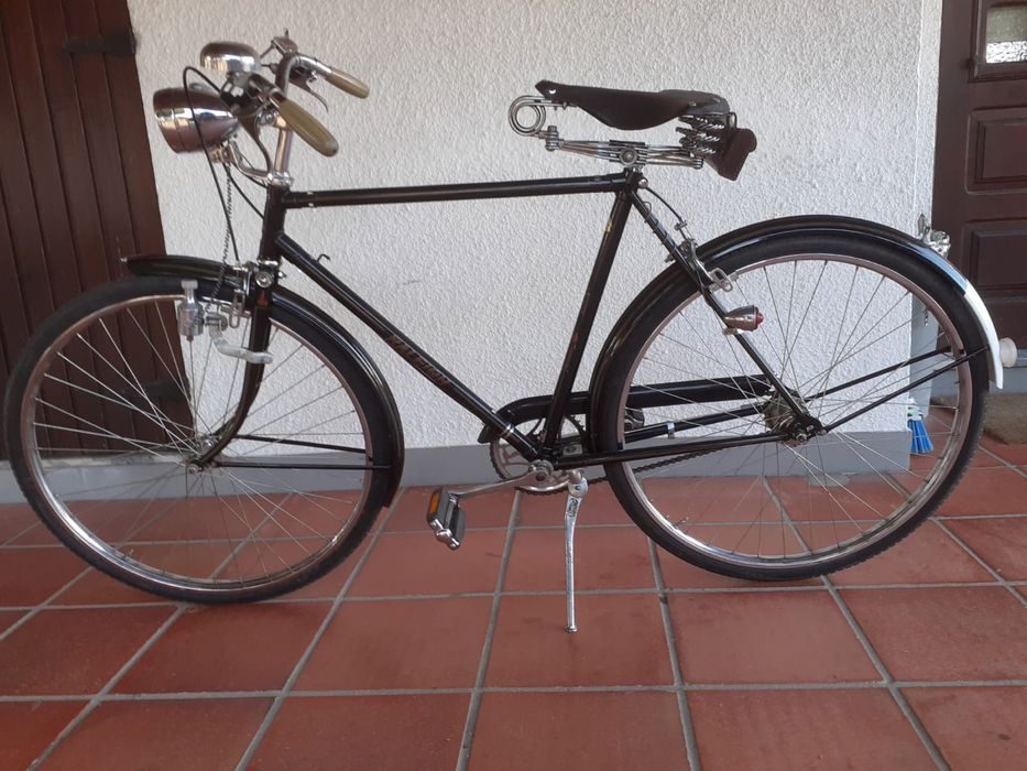 Bicicleta pasteleira vintage antiga marca Raleigh