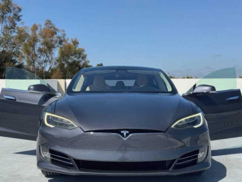 2017 Tesla Model S