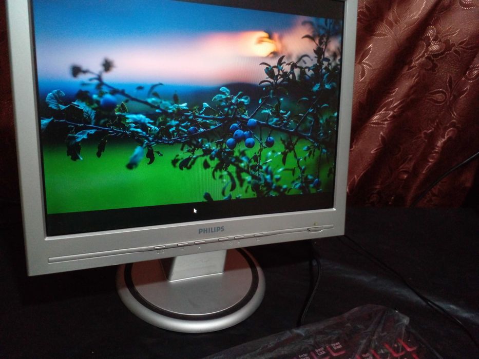 Монитор - для компьютера, бу, 15" дюймов