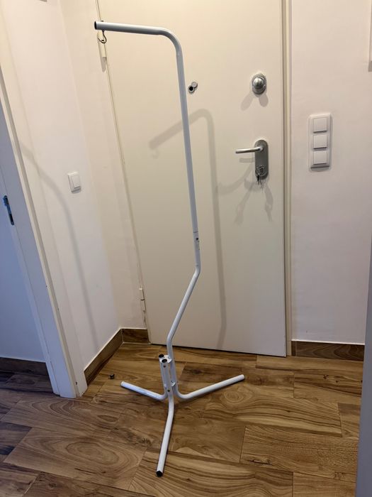 Pé suporte para gaiolas