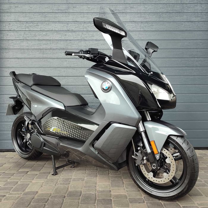 Продам максіскутер BMW C Evolution (4958)