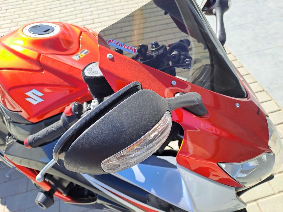 Suzuki gsxr 600 k8