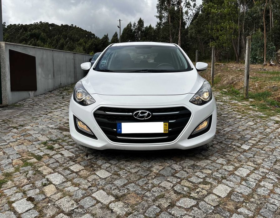 Hyundai i30 1.4 CRDi Active Apenas 140 Mil kms Nacional de 2015