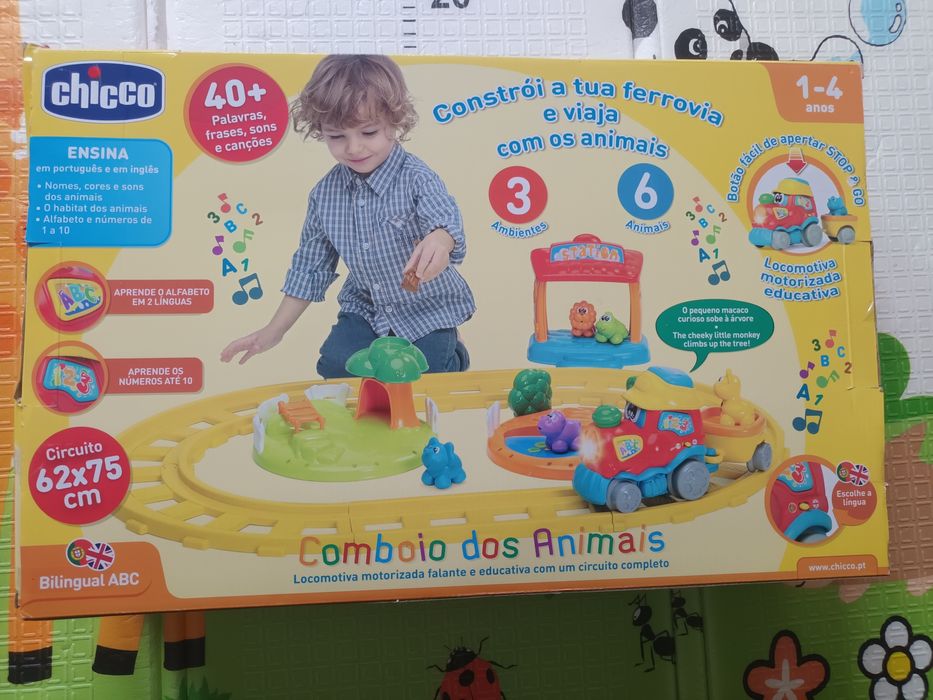 Comboio dos animais Chicco (Bilingue)
