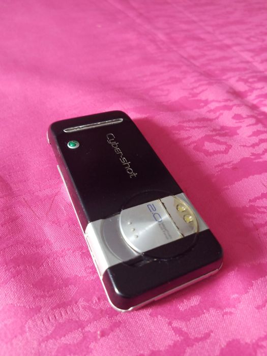 Sony Ericsson K550i Cyber-shot | Ретро телефон 2000-х