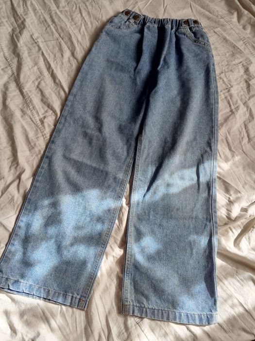 Джинси на жінку .