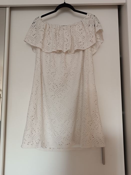 Sukienka hiszpanka Mohito