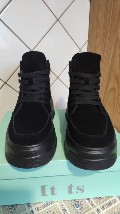 РАСПРОДАЖА Ботинки Сапоги на Платформе Натуральная Замша.