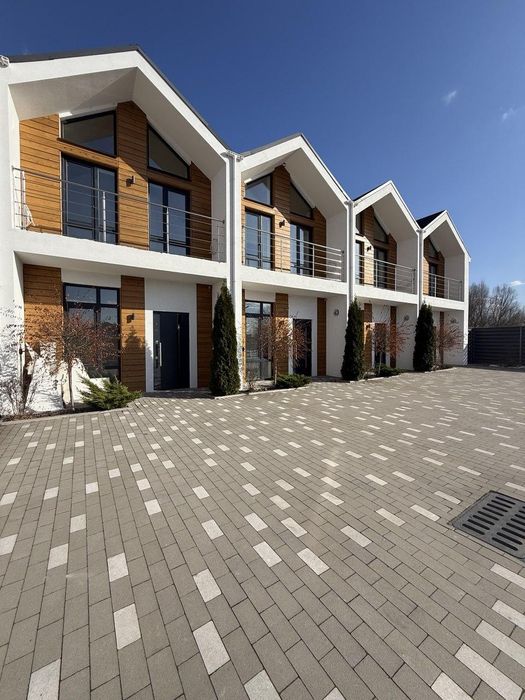 Продаж Таунхаус Prydesennya Рожни Броварський р-н OT