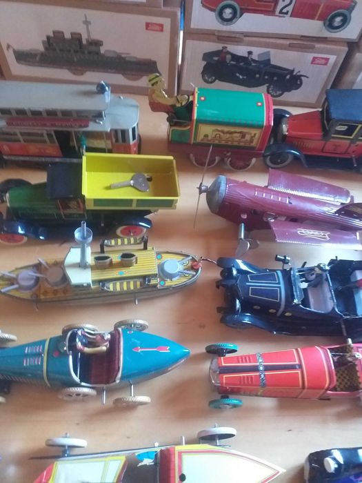25 Réplicas de brinquedos antigos