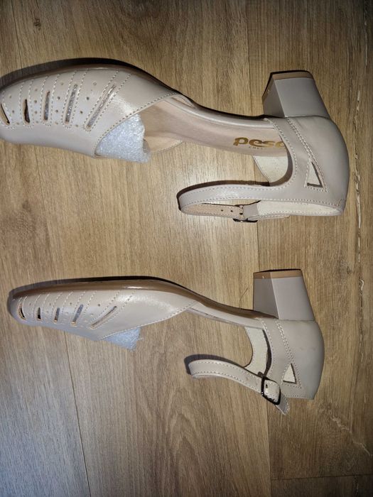 Damskie buty letnie