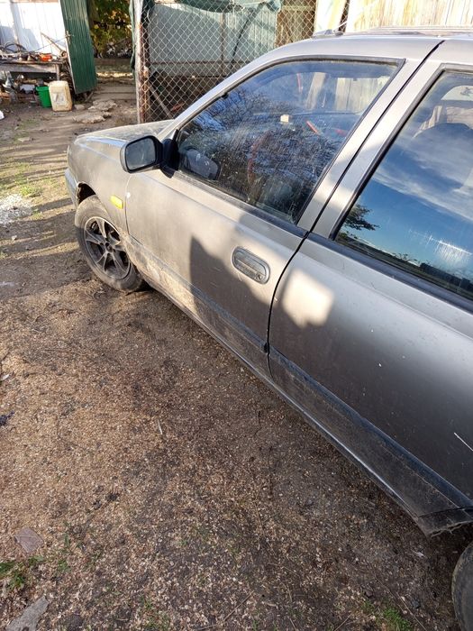 Продам нисан сани. N14