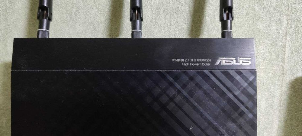 Роутер ASUS RT-N18U 3*Lan 1000 Mbps, USB print or 3G/4G, 3 антени