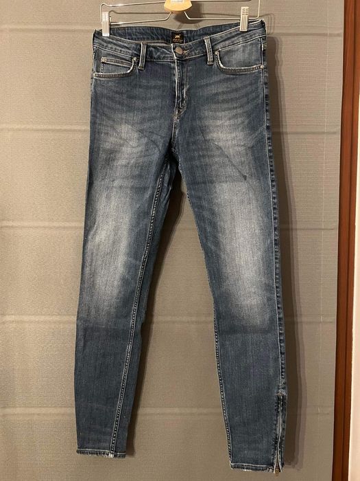 Jeansy niebieskie dł. 3/4, W30 L35, Scarlett Cropped, Lee