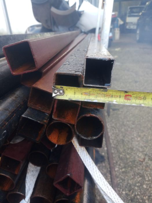 Tubos ferro quadrado e redondo