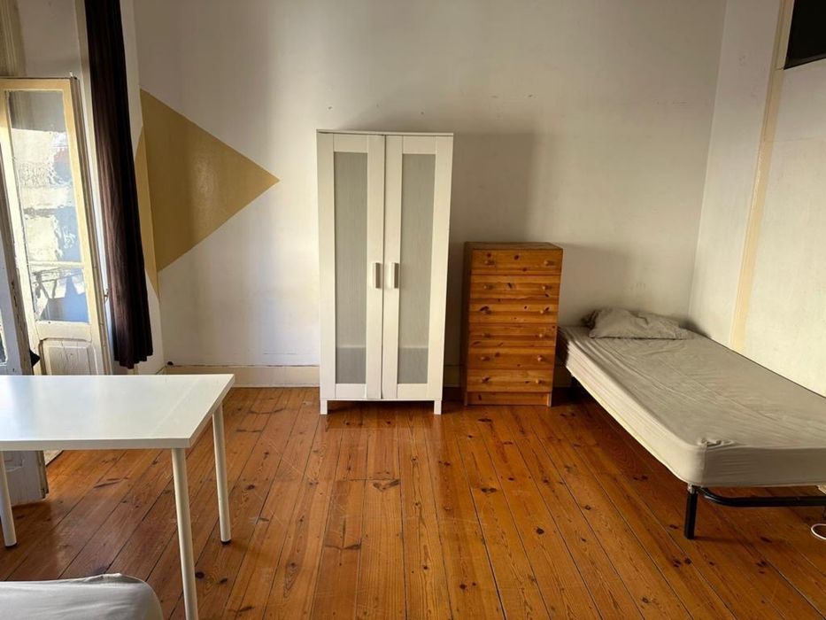 Quarto Duplo em areeiro