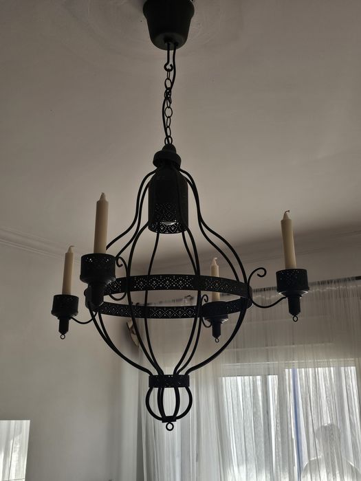 Candelabro preto