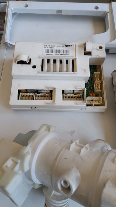 Vendo peças maquina lavar roupa indesit