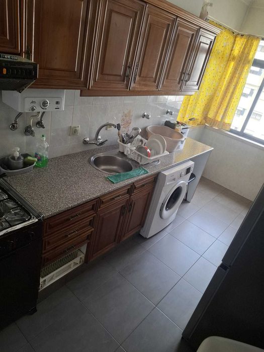 Quarto Individual T3 Loures/Infantado 400€