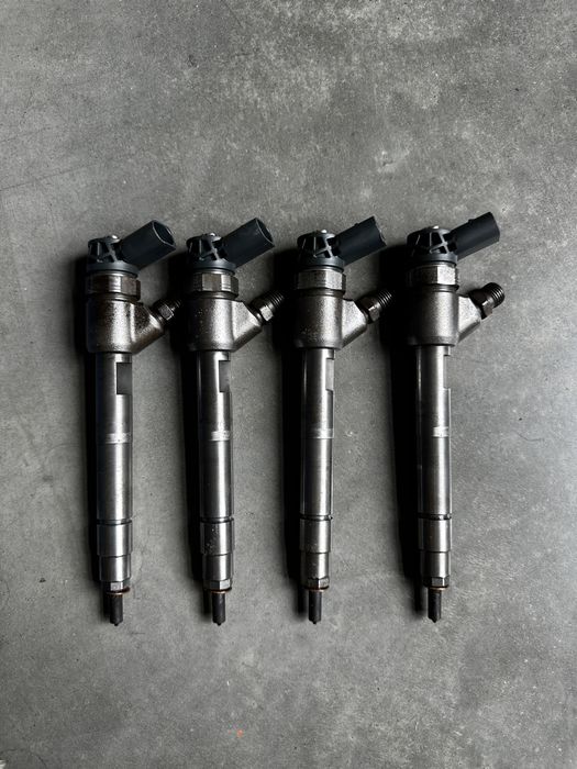 Форсунки ОМ651 w447 V class  2.2 116 форсунка CDI