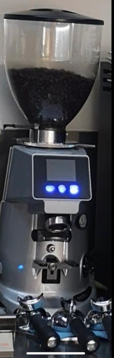 Profesjonalny młynek do kawy