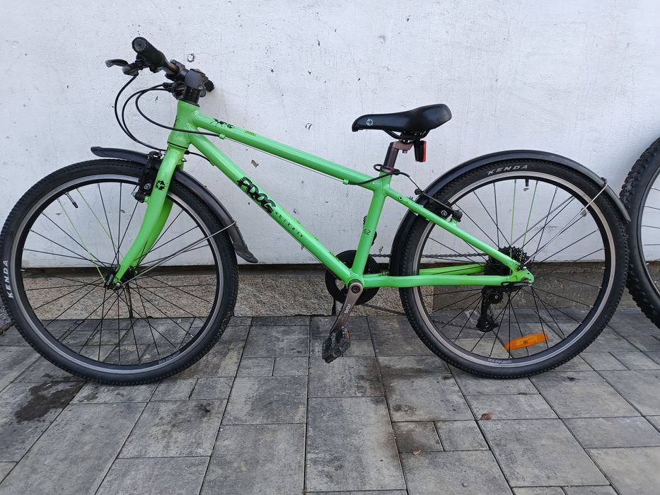 Rower dziecięcy Frog model 62 ultra lekki koła 24 cale