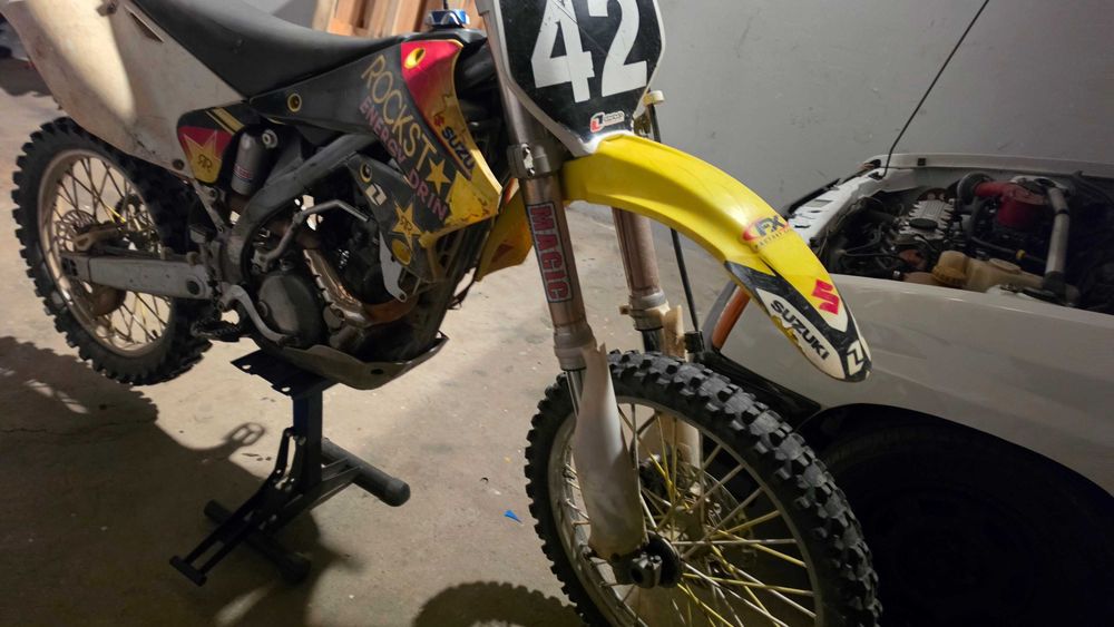 Vendo suzuki rmz 250 4t