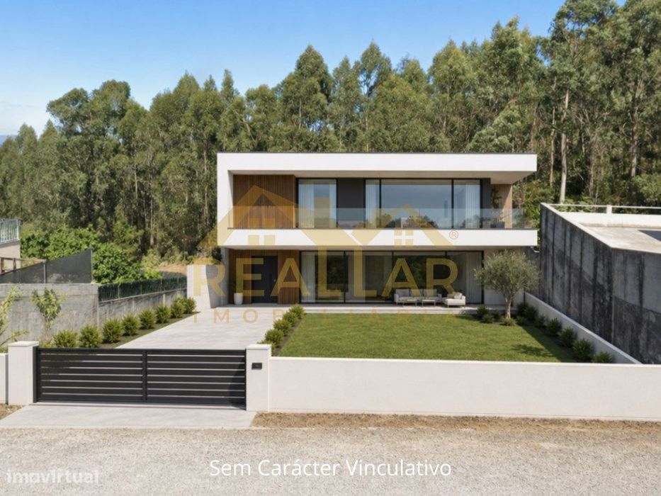Plot of Land with Approved Project – Laúndos