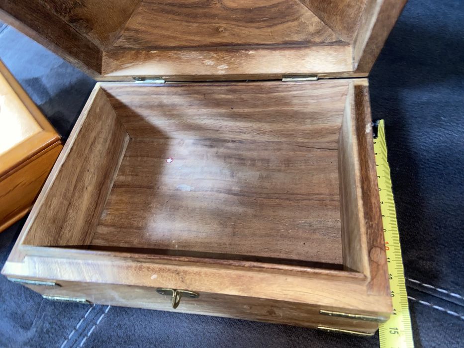 Шкатулка для изделий