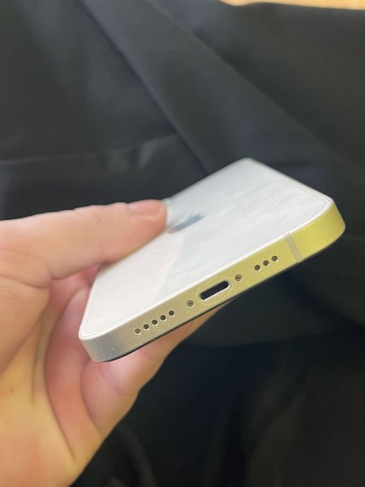 Обміняю iphone 13 тільки Львів